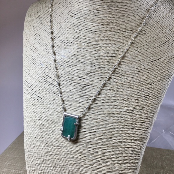 Adorable amazonite pendant , dainty sterling chain - Picture 3 of 8